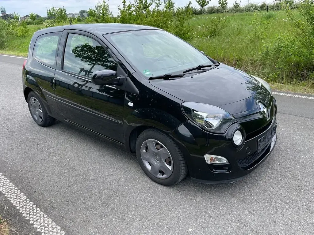 Używany Renault Twingo Expression 75 KM (55 kW) 2013 Czarny Hatchback