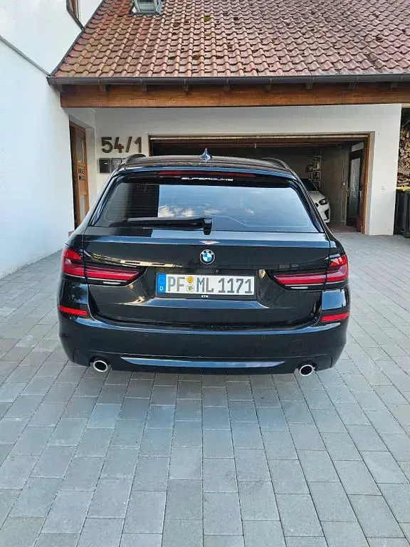 Gebraucht BMW 530 Luxury Line 265 PS (194 kW) 2020 Schwarz Kombi