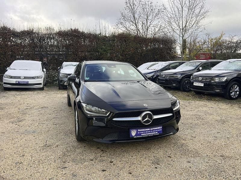 Gebraucht Mercedes CLA180 Shooting Brake 116 PS (85 kW) 2020 Nachtschwarz Kombi