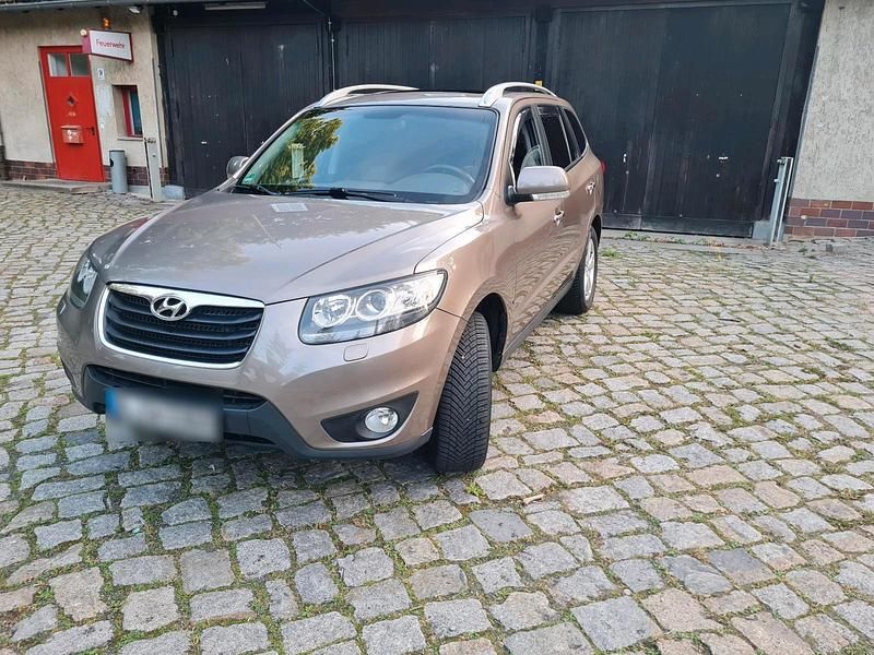 Gold Gebraucht 2011 Hyundai Santa Fe SUV | 7.200 € (Guter Preis) - Bild 1/4