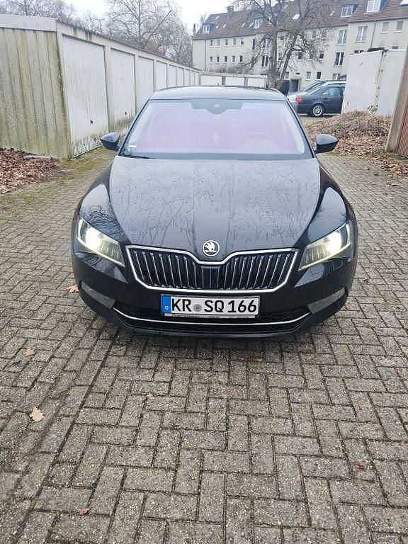 Gebraucht Skoda Superb Style 220 PS (161 kW) 2018 Schwarz Limousine