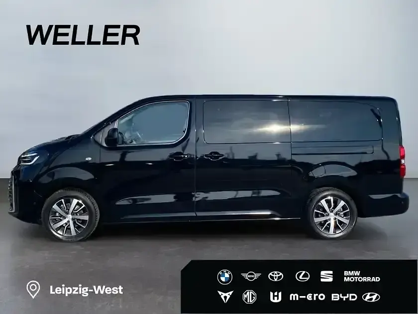 Gebraucht Toyota Proace Team 177 PS (130 kW) 2024 Black metallic (schwarz) Van / Kleinbus