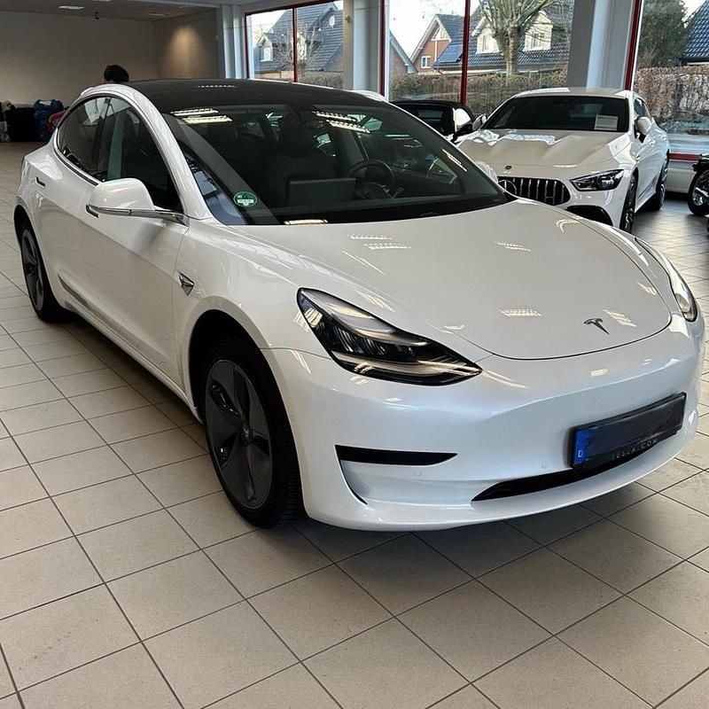 Gebraucht Tesla Model 3 189 kW (258 PS) 2020 Weiß Limousine