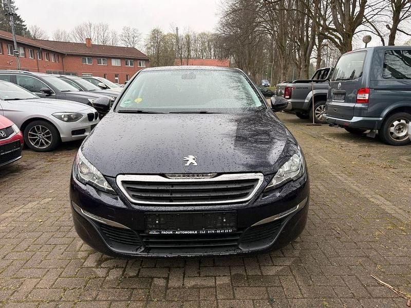 Gebraucht Peugeot 308 SW Active 120 PS (88 kW) 2015 Blau Kombi