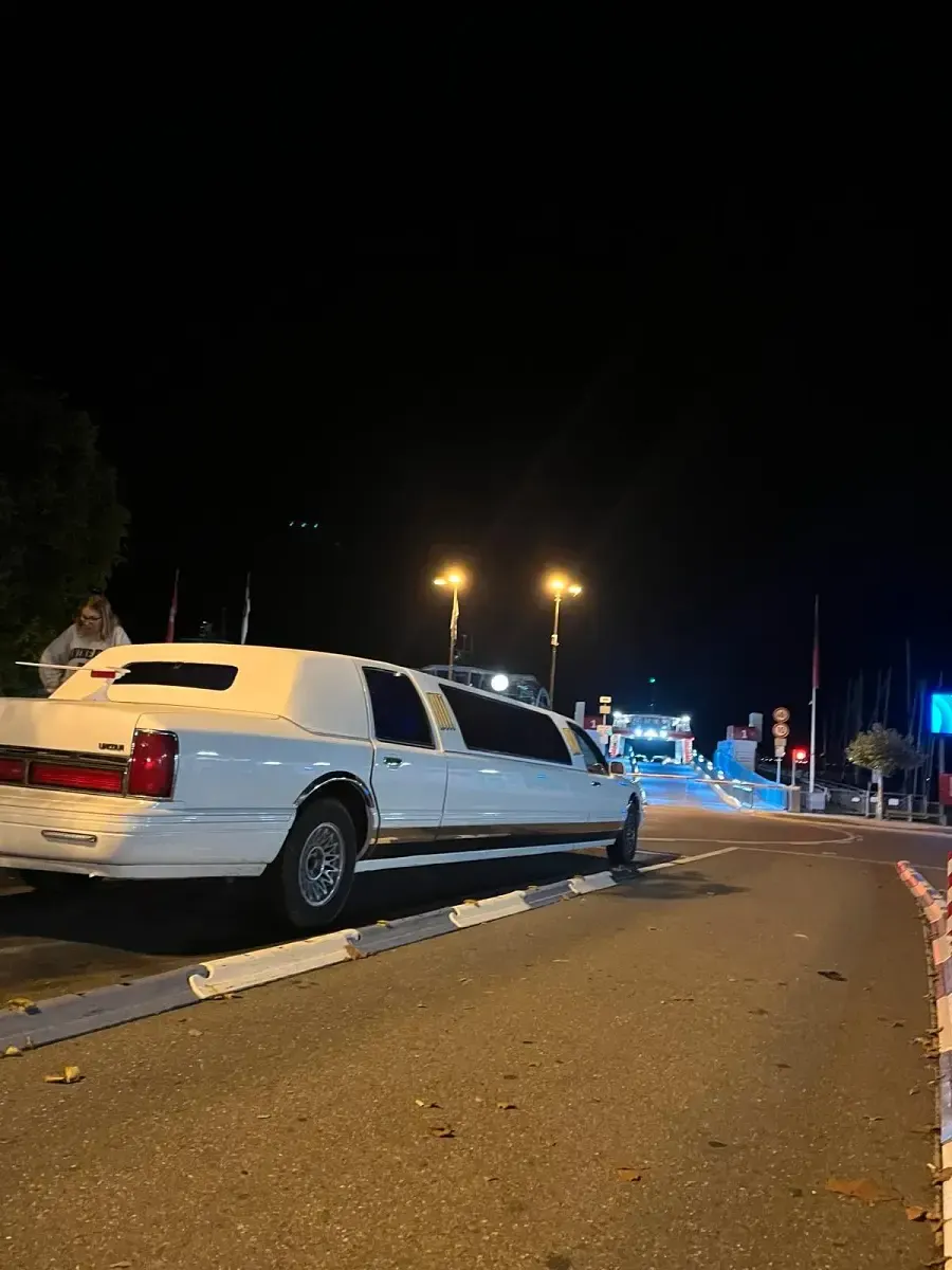 Gebraucht Lincoln Town Car 210 PS (154 kW) 1997 Weiß Limousine