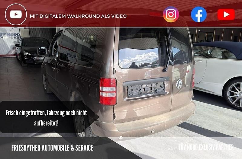 Gebraucht VW Caddy Trendline 105 PS (77 kW) 2011 Braun Van / Kleinbus