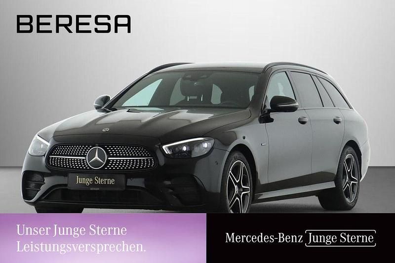 Schwarz Gebraucht 2020 Mercedes E300 AMG Kombi | 28.950 € (Fairer Preis) - Bild 1/3