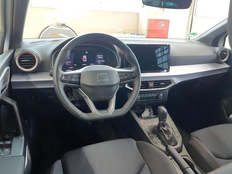 Gebraucht Seat Ibiza FR 116 PS (85 kW) 2024 "nevada" weiss Limousine