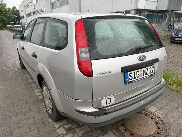 Gebraucht Ford Focus Trend 109 PS (80 kW) 2006 Kombi