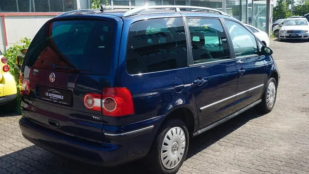 Gebraucht VW Sharan Trendline 116 PS (85 kW) 2005 Blau Van / Kleinbus