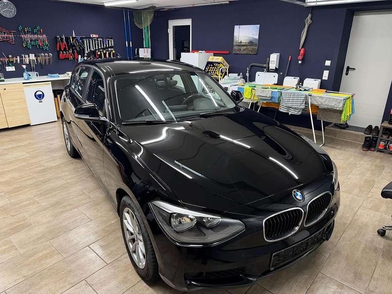 Gebraucht BMW 114 102 PS (75 kW) 2015 Schwarz Kleinwagen