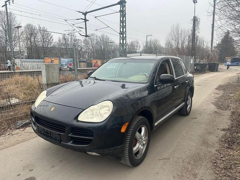 Schwarz Gebraucht 2005 Porsche Cayenne Basis SUV | 1.999 € (Guter Preis) - Bild 1/4