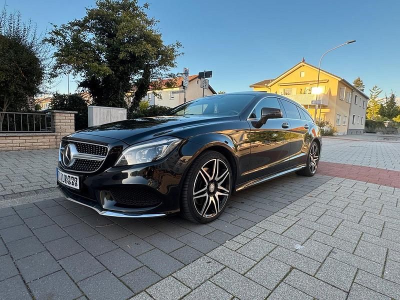 Schwarz Gebraucht 2015 Mercedes CLS350 AMG line Kombi | 17.500 € (Fairer Preis) - Bild 1/4