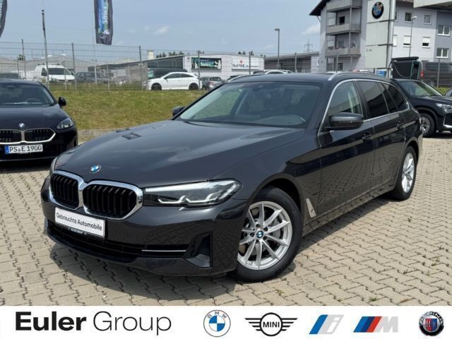 Grau Gebraucht 2022 BMW 530 Kombi | 33.366 € (Superpreis) - Bild 1/4