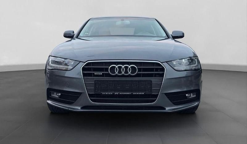 Gebraucht Audi A4 300 PS (220 kW) 2012 Grau Limousine