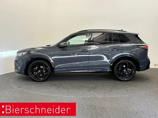 Gebraucht VW Tiguan Style 204 PS (150 kW) 2025 Grau SUV