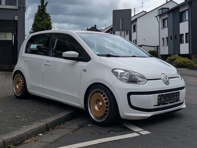 Weiß Gebraucht 2014 VW up! Cup Kleinwagen | 5.500 € (Fairer Preis) - Bild 1/4