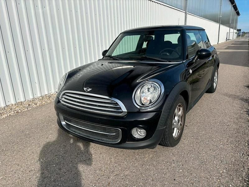 Schwarz Gebraucht 2012 Mini ONE Kleinwagen | 6.650 € (Etwas zu teuer) - Bild 1/4