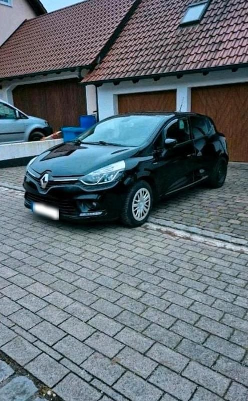 Gebraucht Renault Clio IV LIMITED 73 PS (53 kW) 2016 Schwarz Kleinwagen