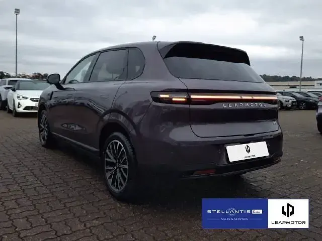 Gebraucht Leapmotor B10 160 kW (218 PS) 2025 Violett SUV