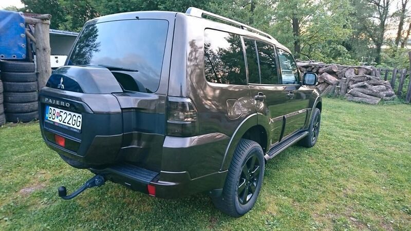 Gebraucht Mitsubishi Pajero 190 PS (139 kW) 2017 Braun SUV