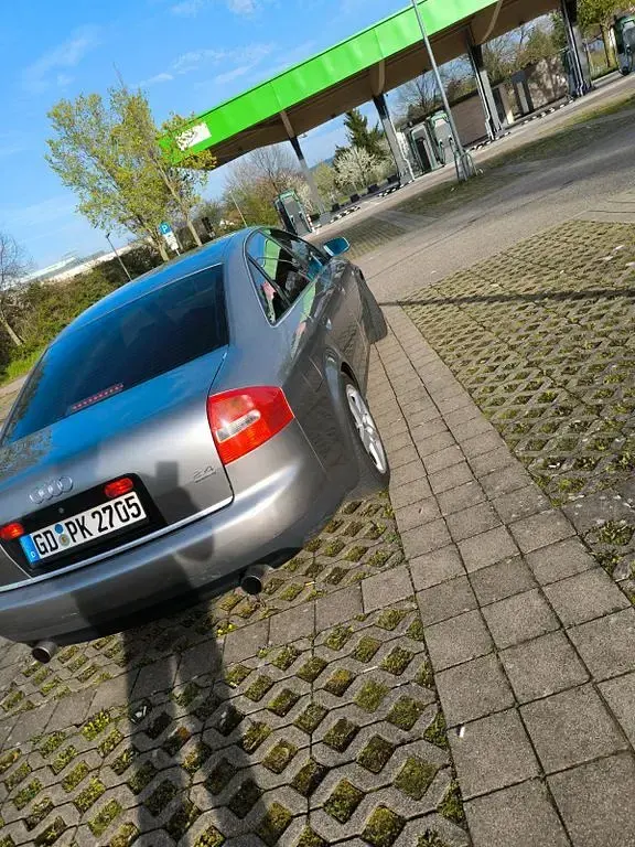 Brugt Audi A6 Performance 170 HK (125 kW) 2001 Grå Sedan