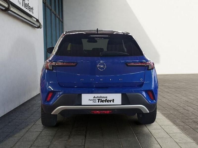 Gebraucht Opel Mokka-e Ultimate 100 kW (136 PS) 2022 Unbekannt (metallic) SUV