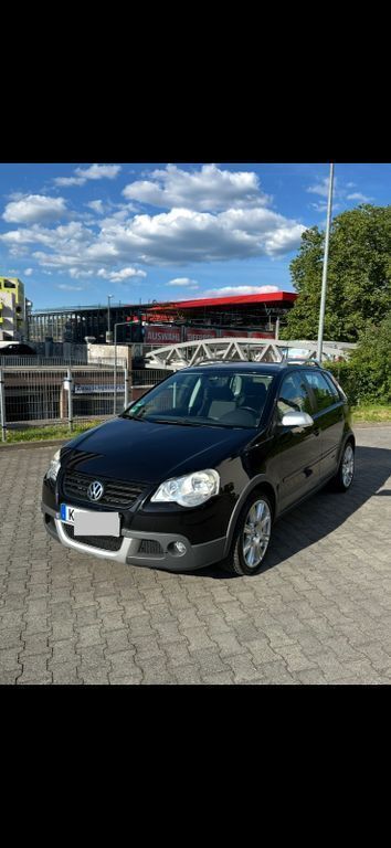 Schwarz Gebraucht 2009 VW Polo Cross Kleinwagen | 5.400 € (Fairer Preis) - Bild 1/4