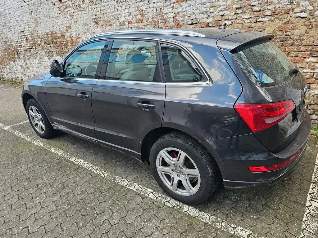 Gebraucht Audi Q5 211 PS (155 kW) 2011 Silber SUV