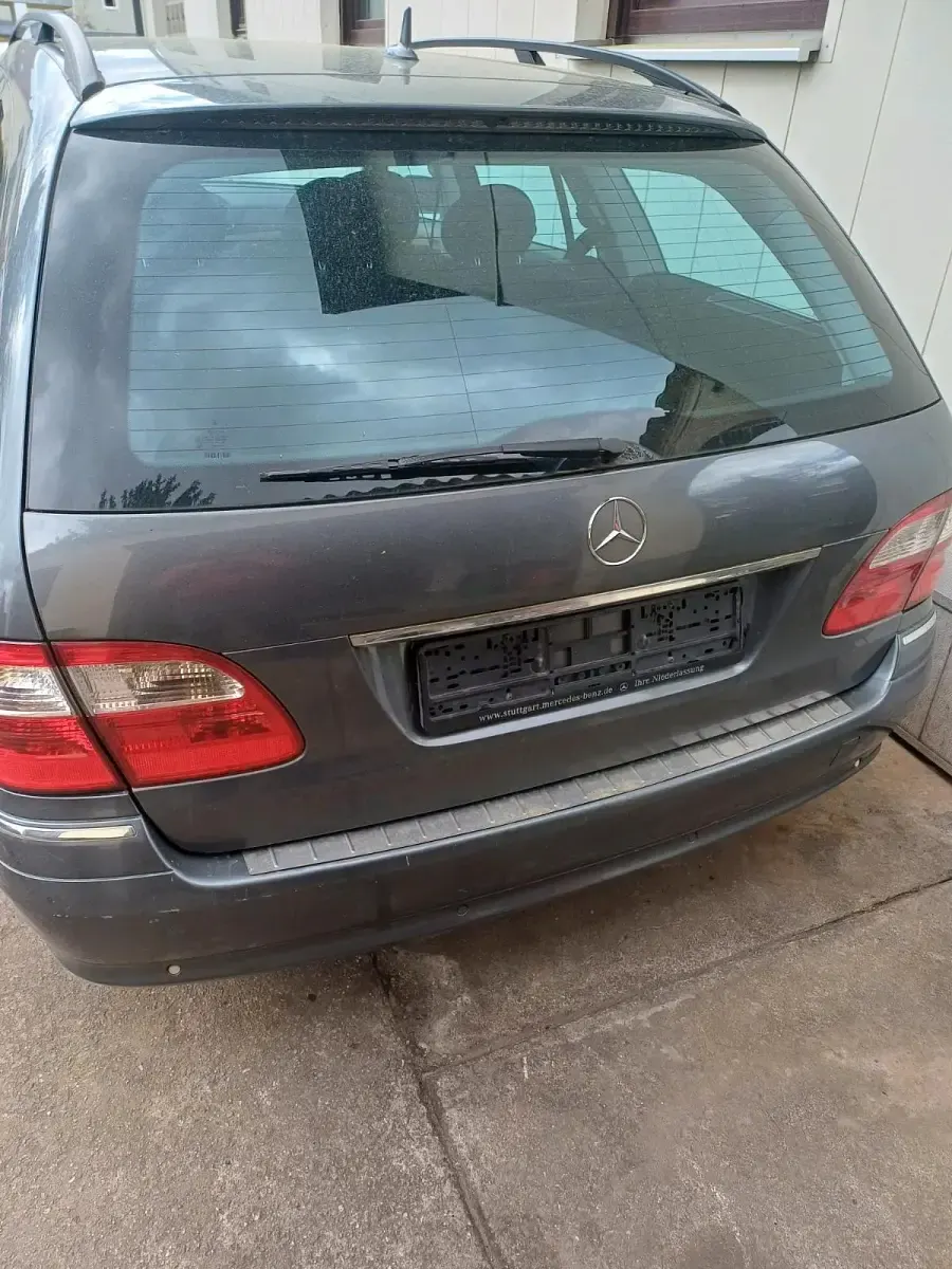 Usata Mercedes E220 170 CV (125 kW) 2007 Grigio Station wagon
