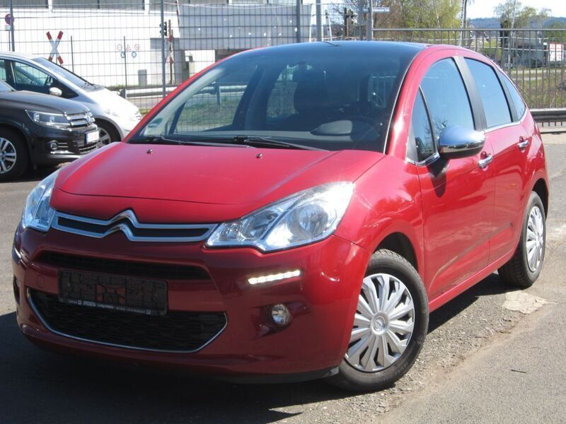 Rot Gebraucht 2013 Citroën C3 SELECTION Kleinwagen | 3.650 € (Guter Preis) - Bild 1/4
