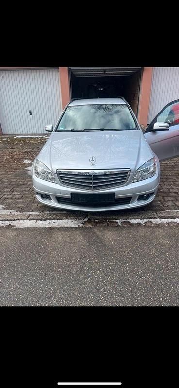 Silber Gebraucht 2009 Mercedes C220 Elegance Kombi | 6.775 € (Fairer Preis) - Bild 1/4