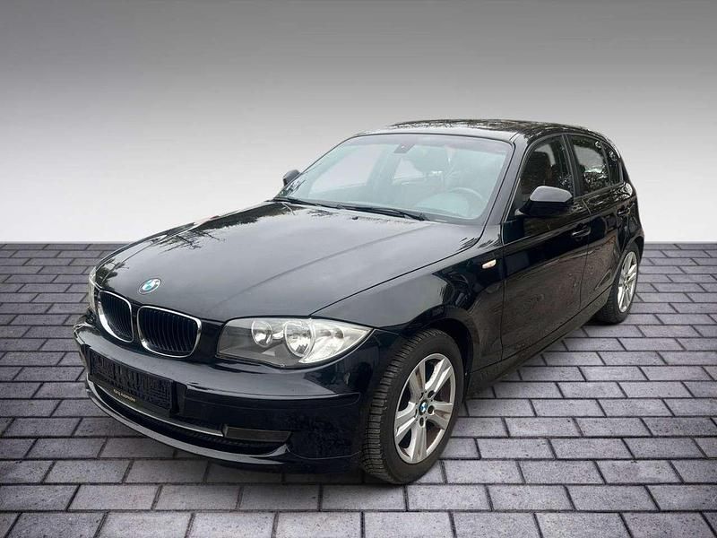 Schwarz Gebraucht 2009 BMW 120 Advantage Kleinwagen | 5.490 € - Bild 1/4