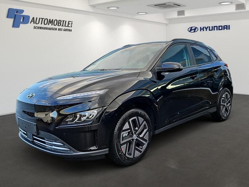 Gebraucht Hyundai Kona Trend 100 kW (136 PS) 2021 Blau SUV