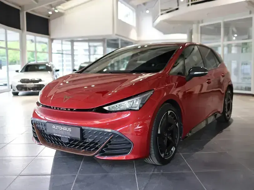 Gebraucht Cupra Born 159 kW (217 PS) 2022 Rayleighrot Kleinwagen