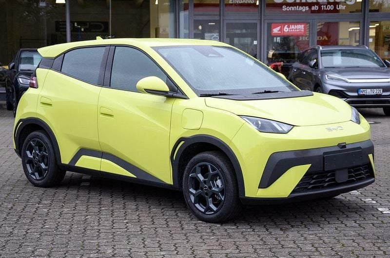 Grün Neu 2025 BYD Dolphin Boost Kleinwagen | 23.480 € (Fairer Preis) - Bild 1/4