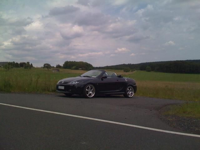 Gebraucht MG TF 136 PS (100 kW) 2004 Schwarz metallic Cabrio