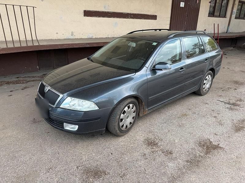 Gebraucht Skoda Octavia 105 PS (77 kW) 2007 Grau Kombi