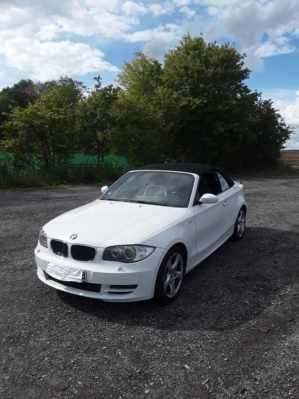 Weiß Gebraucht 2008 BMW 120 Cabriolet Cabrio | 5.200 € (Superpreis) - Bild 1/4
