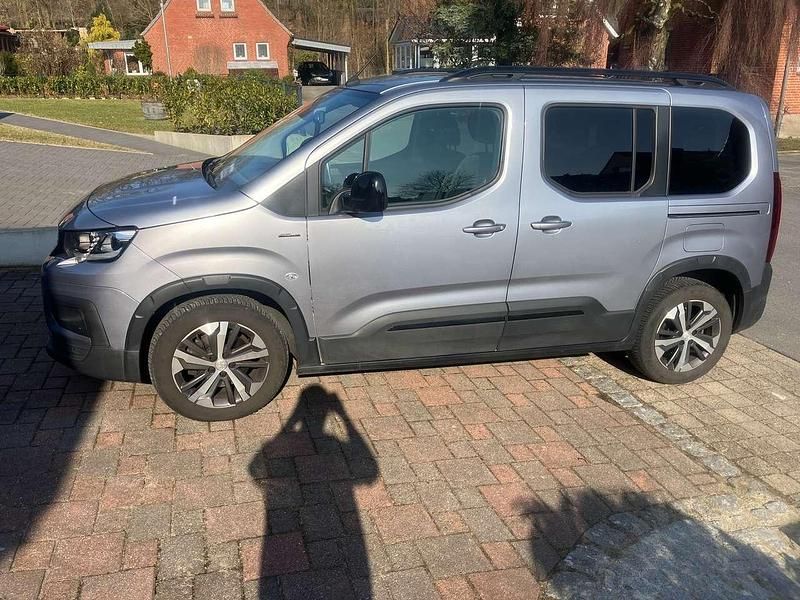 Gebraucht Peugeot Rifter GT 131 PS (96 kW) 2020 Silber Van / Kleinbus