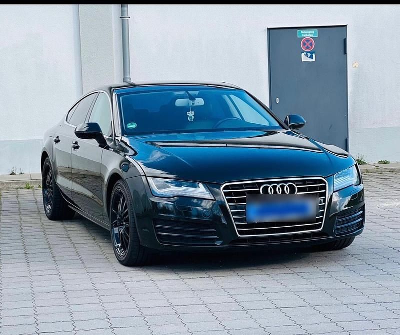 Second-hand Audi A7 240 CP (176 kW) 2012 Maro Hatchback
