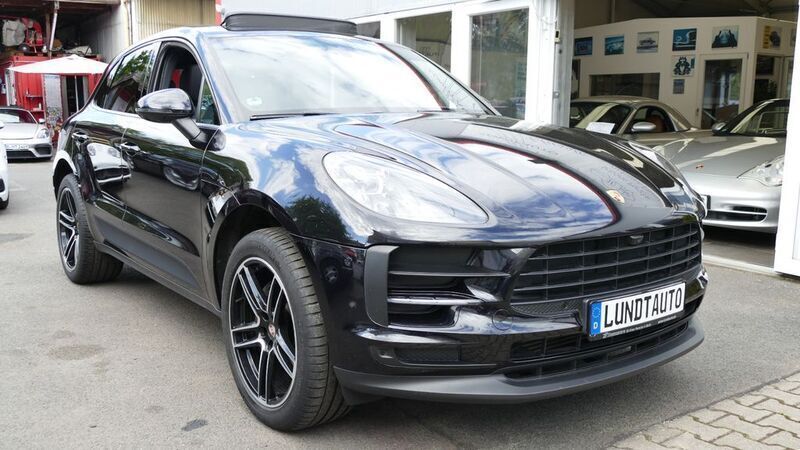 Schwarz Gebraucht 2019 Porsche Macan SUV | 44.900 € (Guter Preis) - Bild 1/4