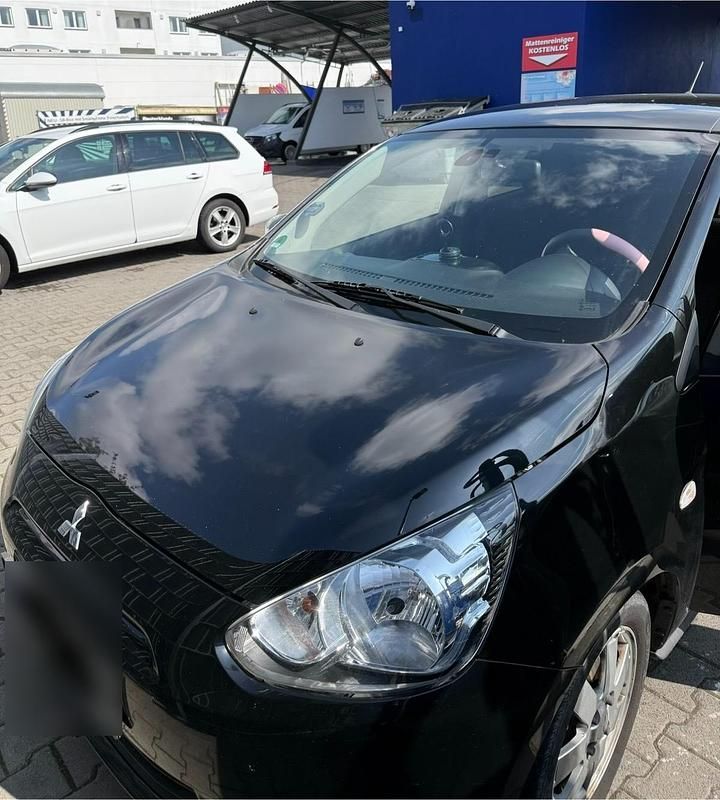 Second-hand Mitsubishi Space Star 80 CP (58 kW) 2015 Negru Berlinǎ