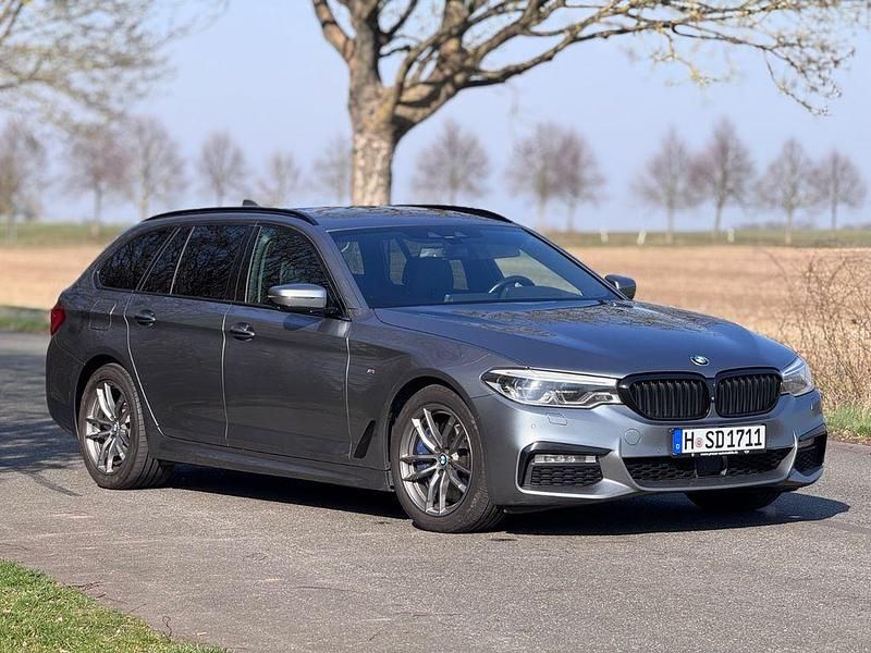 Gebraucht BMW 540 Performance 320 PS (235 kW) 2017 Silber Kombi