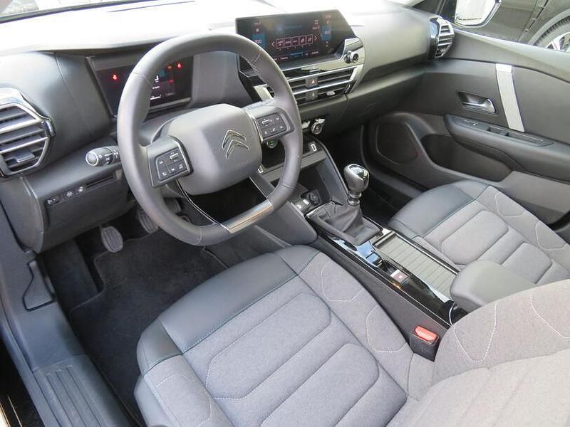 Gebraucht Citroën C4 Feel 101 PS (74 kW) 2022 Schwarz metallic Limousine