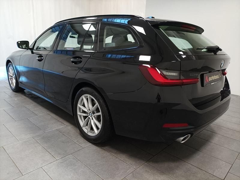 Gebraucht BMW 320 Shadowline 190 PS (139 kW) 2024 Schwarz Kombi