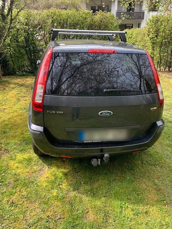 Gebraucht Ford Fusion 90 PS (66 kW) 2007 Grau Kleinwagen