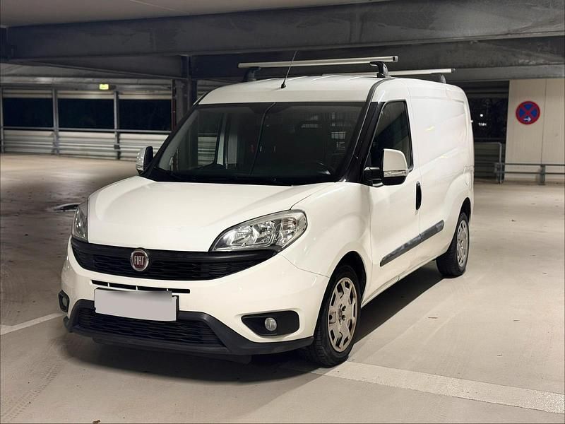 Weiß Gebraucht 2015 Fiat Doblò Van / Kleinbus | 6.490 € (Guter Preis) - Bild 1/4