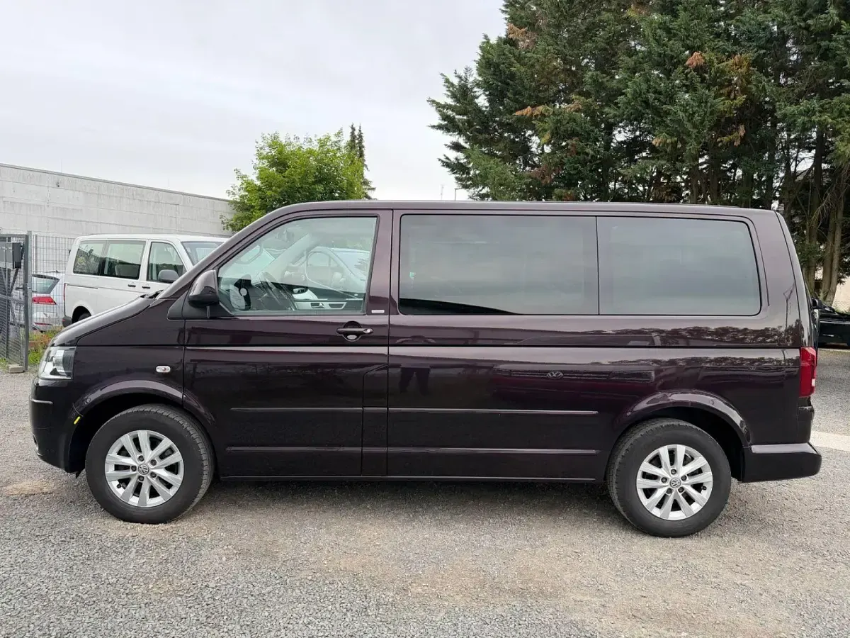 Gebraucht VW Multivan Life 140 PS (102 kW) 2014 Schwarz Van / Kleinbus