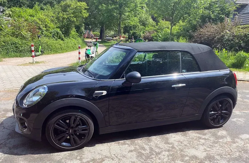 Gebraucht Mini One Cabriolet 102 PS (75 kW) 2017 Schwarz Cabrio